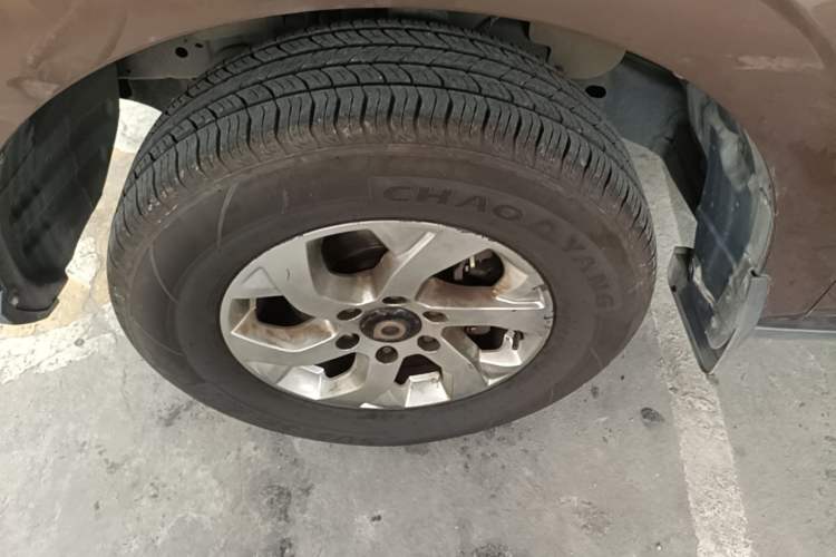 Used Great Wall Poer 2021 2.0T Commercial Version Automatic Diesel Two-Wheel Drive Elite Trim with Long Bed – GW4D20M Left Front Wheel Hub