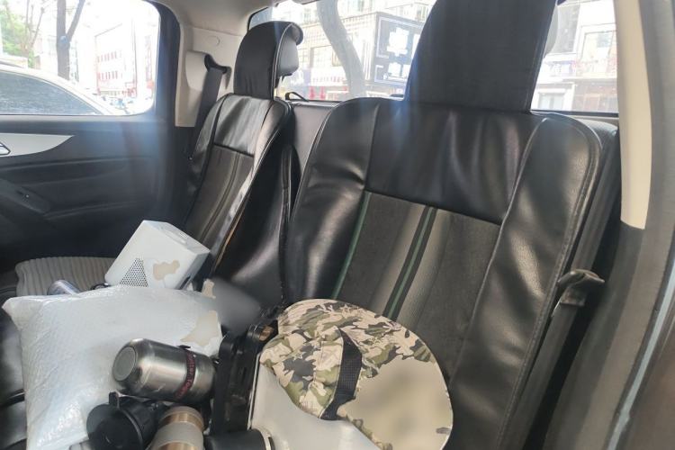 Used Great Wall Poer 2021 2.0T Commercial Version Automatic Diesel 4x4 Elite Long-Box GW4D20M Left Rear Seat