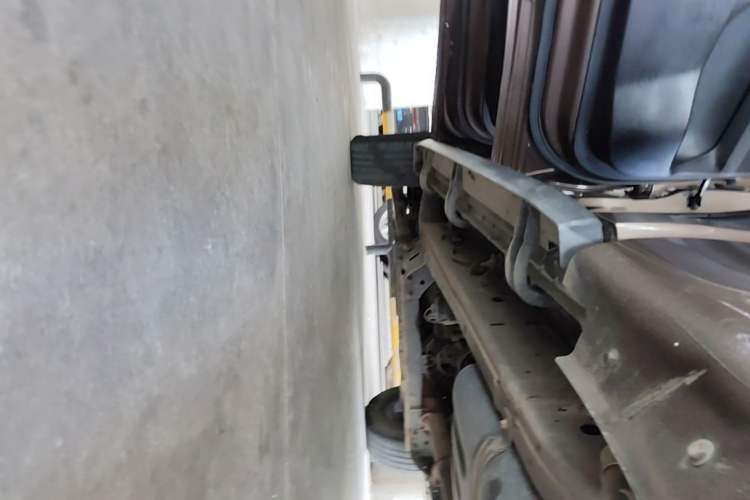 Used Great Wall Poer 2021 2.0T Commercial Version Manual Diesel Two-Wheel Drive Elite Long-Box GW4D20M Left Side Sill