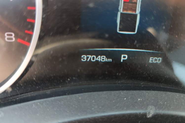 Used Great Wall Poer 2021 2.0T Global Version Passenger Car Automatic Gasoline Two-Wheel Drive Comfort Trim Standard Box – GW4C20B Odometer Close Up