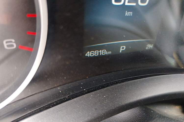 Used Great Wall Poer 2021 2.0T Commercial Version Automatic Diesel 4x4 Elite Long-Box GW4D20M Odometer Close Up