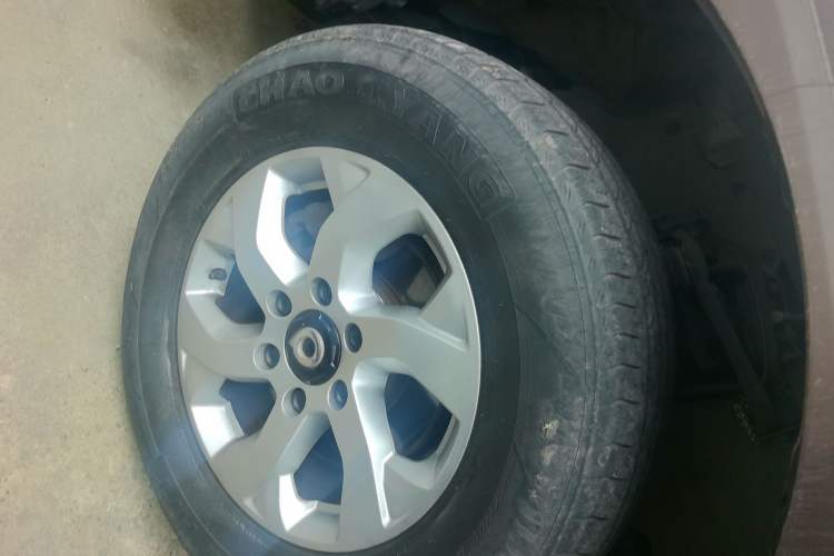 Used Great Wall Poer 2021 2.0T Commercial Version Manual Diesel Two-Wheel Drive Elite Standard Box GW4D20M Right Front Wheel Hub