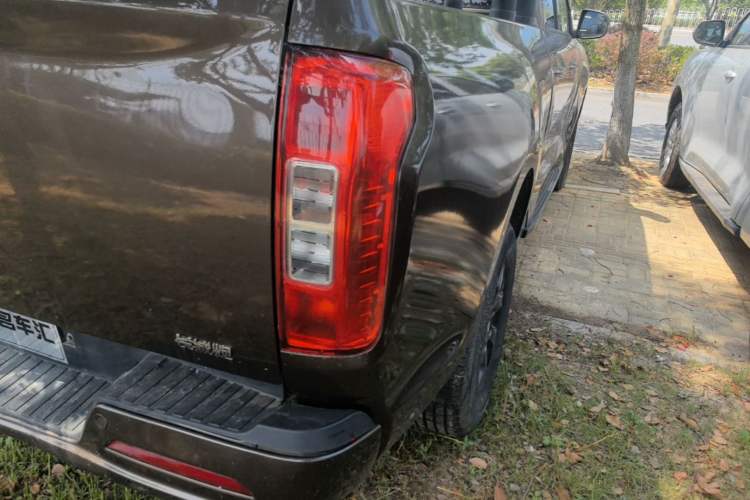 Used Great Wall Poer 2021 2.0T Commercial Version Automatic Diesel 4x4 Elite Long-Box GW4D20M Right Rear Taillight