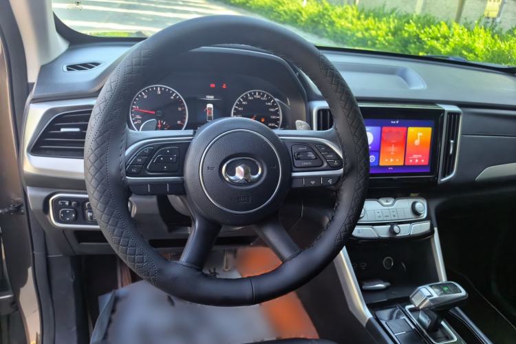 Used Great Wall Poer 2021 2.0T Commercial Version Automatic Diesel Two-Wheel Drive Elite Trim with Long Bed – GW4D20M Steering Wheel