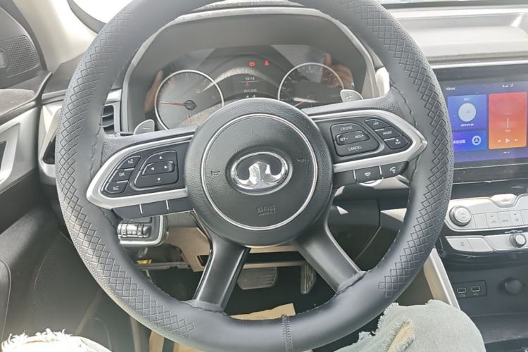 Used Great Wall Poer 2021 2.0T Commercial Version Automatic Diesel Two-Wheel Drive Elite Trim with Long Bed – GW4D20M Steering Wheel