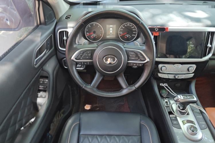 Used Great Wall Poer 2021 2.0T Global Version Passenger Automatic Diesel Two-Wheel Drive Comfort Trim Standard Cab GW4D20M Steering Wheel