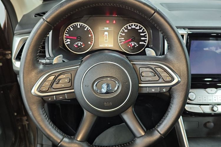 Used Great Wall Poer 2021 2.0T Commercial Version Automatic Diesel 4x4 Navigation-Ready Long-Box GW4D20M Steering Wheel
