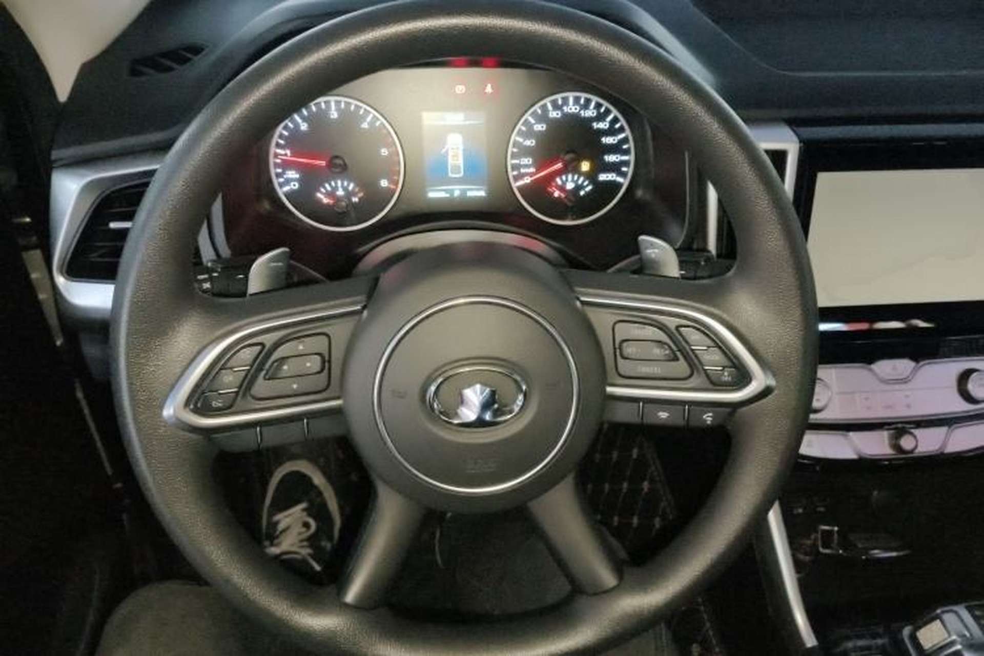 Used Great Wall Poer 2021 2.0T Commercial Version Automatic Diesel Two-Wheel Drive Elite Trim with Long Bed – GW4D20M Steering Wheel