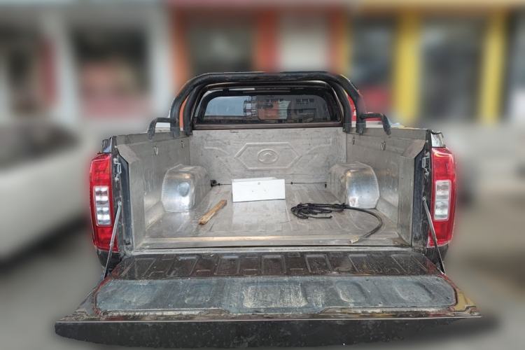 Used Great Wall Poer 2021 2.0T Commercial Version Automatic Diesel 4x4 Elite Long-Box GW4D20M Trunk