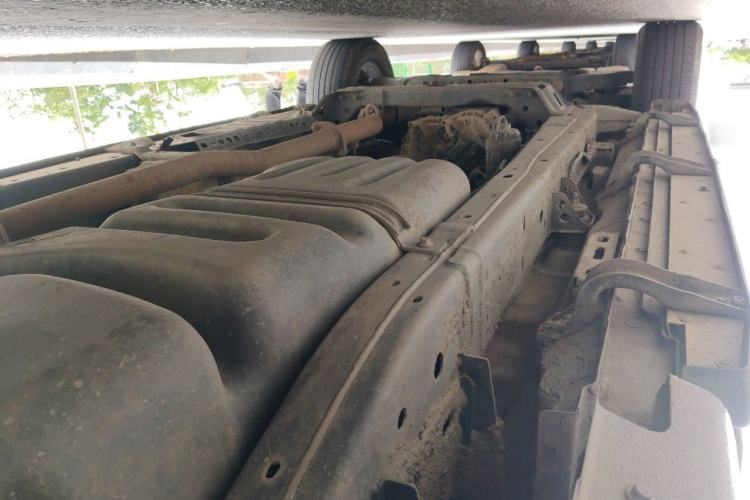 Used Great Wall Poer 2021 2.0T Commercial Version Automatic Diesel 4x4 Elite Long-Box GW4D20M Chassis Rear Left