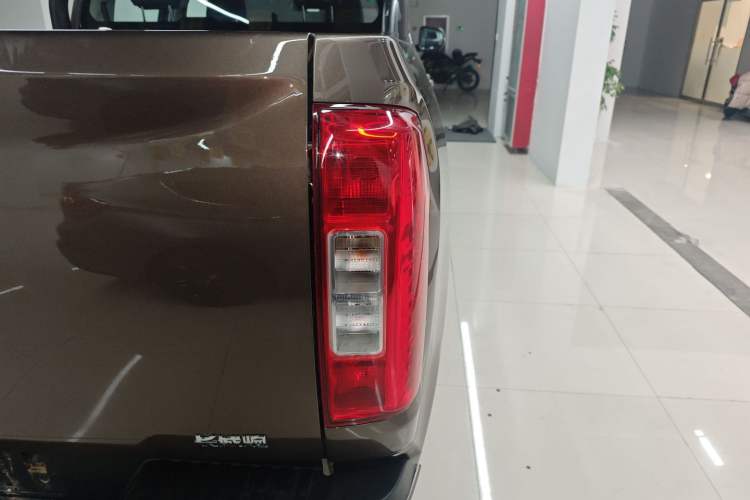 Used Great Wall Poer 2021 2.0T Commercial Version Manual Diesel Two-Wheel Drive Elite Long-Box GW4D20M Exterior 6