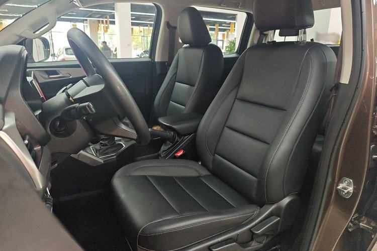Used Great Wall Poer 2021 2.0T Commercial Version Manual Diesel Two-Wheel Drive Elite Long-Box GW4D20M Left Front Seat
