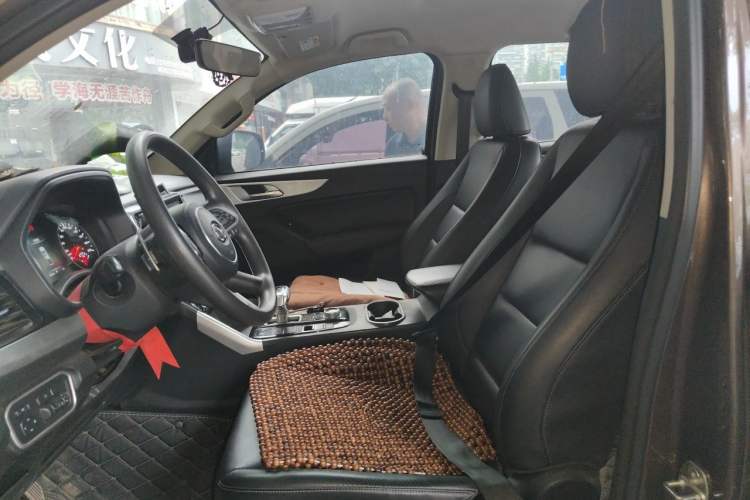 Used Great Wall Poer 2021 2.0T Commercial Version Automatic Diesel 4x4 Elite Long-Box GW4D20M Left Front Seat
