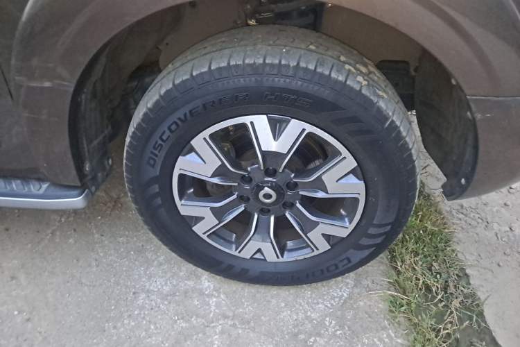 Used Great Wall Poer 2021 2.0T Global Version Automatic Diesel 4x4 Comfort Trim Standard Box GW4D20M Right Front Wheel Hub