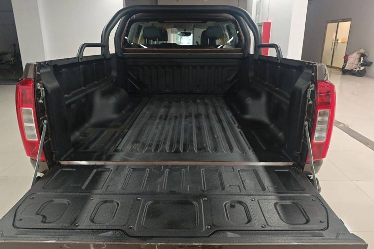 Used Great Wall Poer 2021 2.0T Commercial Version Manual Diesel Two-Wheel Drive Elite Long-Box GW4D20M Trunk