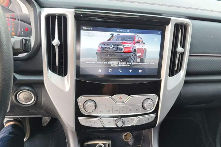 Used Great Wall Poer 2021 2.0T Off-Road Version Automatic Diesel 4x4 Mount Everest Edition GW4D20M Audio And AC Panel