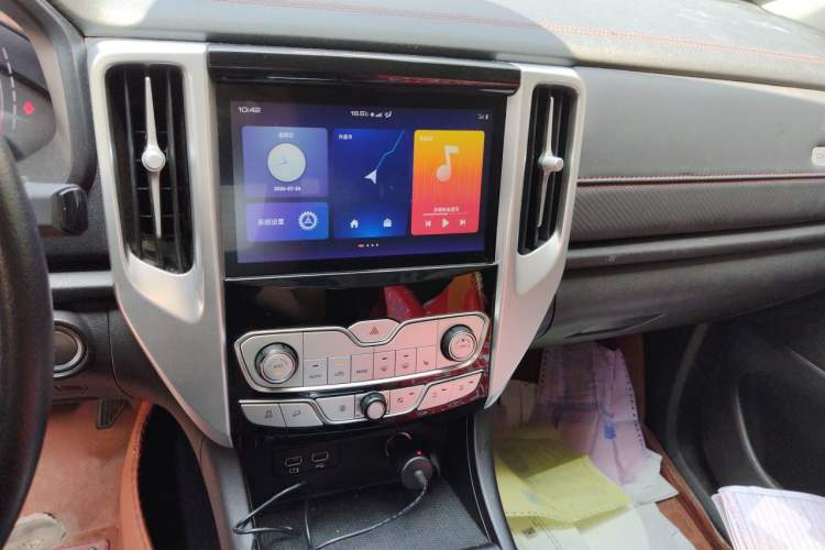 Used Great Wall Poer 2021 2.0T Off-Road Version Automatic Diesel 4x4 Mount Everest Edition GW4D20M Audio And AC Panel