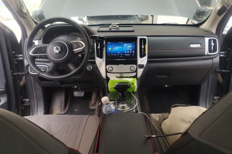 Used Great Wall Poer 2021 2.0T Off-Road Edition Automatic Gasoline 4x4 Mount Everest Version GW4C20B Center Console