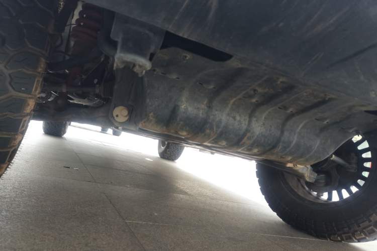 Used Great Wall Poer 2021 2.0T Off-Road Edition Automatic Gasoline 4x4 Mount Everest Version GW4C20B Chassis Front Right