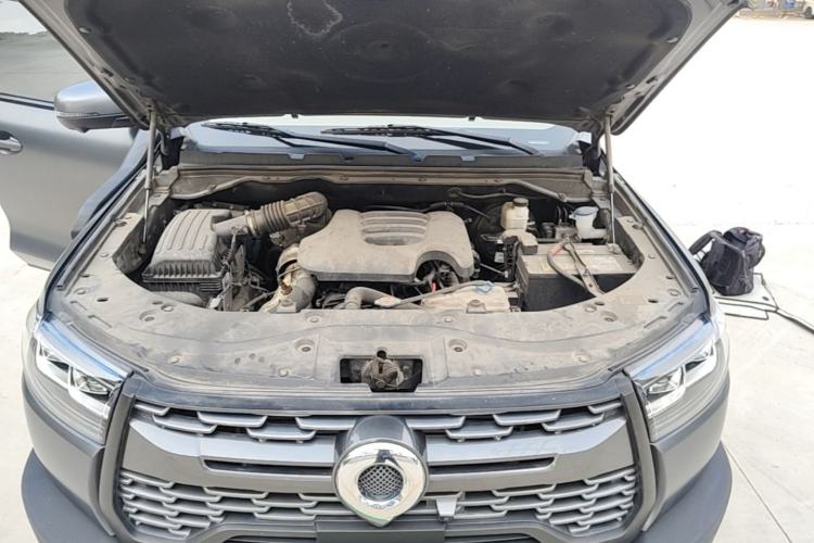 Used Great Wall Poer 2021 2.0T Off-Road Version Automatic Diesel 4x4 Mount Everest Edition GW4D20M Engine Bay