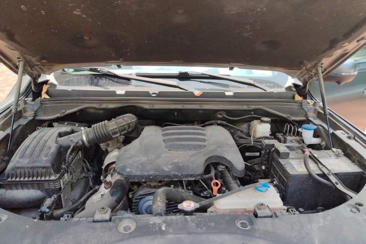 Used Great Wall Poer 2021 2.0T Off-Road Version Automatic Diesel 4x4 Mount Everest Edition GW4D20M Engine Bay
