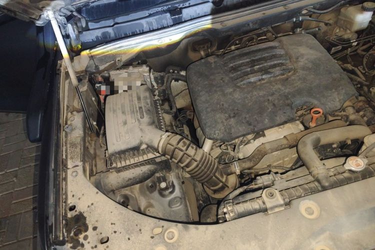 Used Great Wall Poer 2021 2.0T Off-Road Edition Automatic Gasoline 4x4 Mount Everest Version GW4C20B Engine Bay Right