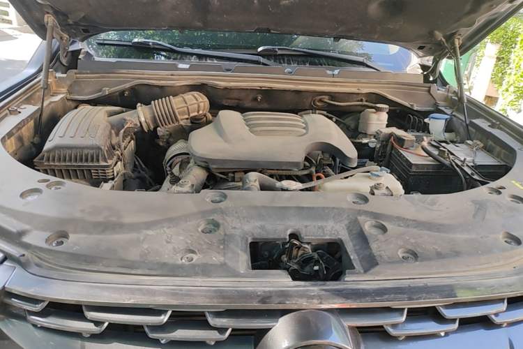 Used Great Wall Poer 2021 2.0T Off-Road Edition Automatic Gasoline 4x4 Mount Everest Version GW4C20B Engine Bay