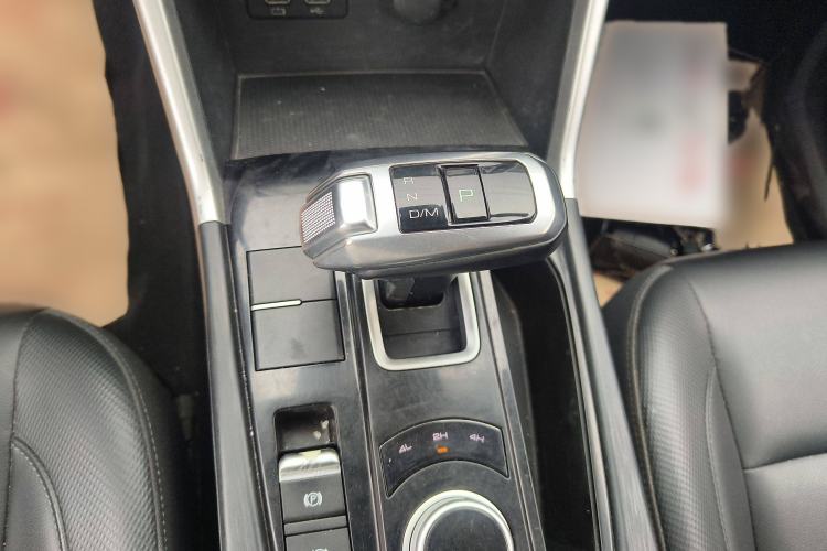 Used Great Wall Poer 2021 2.0T Commercial Version Automatic Diesel 4x4 Elite Long-Box GW4D20M Gear Lever