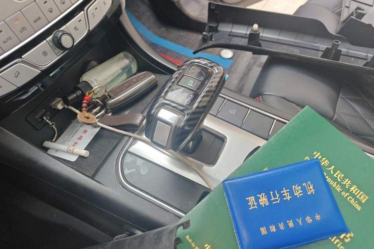 Used Great Wall Poer 2021 2.0T Off-Road Version Automatic Diesel 4x4 Mount Everest Edition GW4D20M Gear Lever