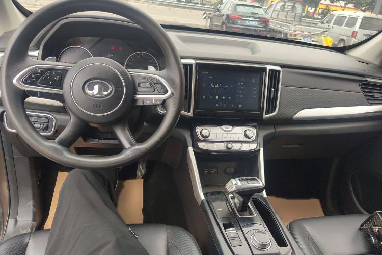 Used Great Wall Poer 2021 2.0T Commercial Version Automatic Diesel 4x4 Elite Long-Box GW4D20M Interior 3