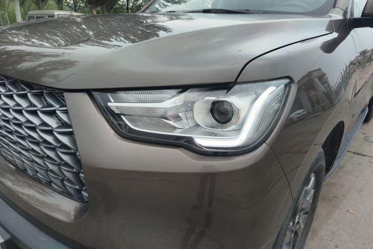 Used Great Wall Poer 2021 2.0T Commercial Version Automatic Diesel 4x4 Elite Long-Box GW4D20M Left Front Headlight