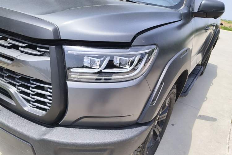 Used Great Wall Poer 2021 2.0T Off-Road Version Automatic Diesel 4x4 Mount Everest Edition GW4D20M Left Front Headlight