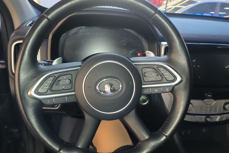 Used Great Wall Poer 2021 2.0T Off-Road Version Automatic Diesel 4x4 Mount Everest Edition GW4D20M Steering Wheel