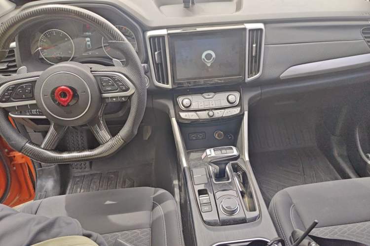 Used Great Wall Poer 2021 2.0T Cannon Edition GW4C20B Center Console