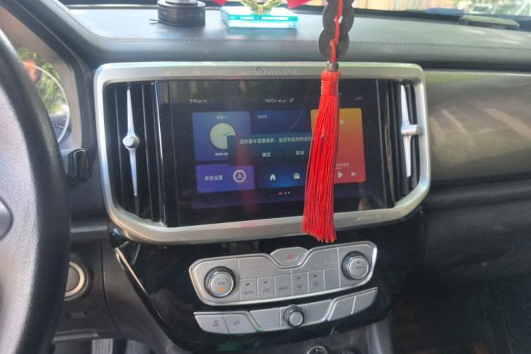 Used Great Wall Poer 2021 2.0T Global Version Automatic Gasoline 4x4 Comfort Trim Standard Cab GW4C20B Audio And AC Panel
