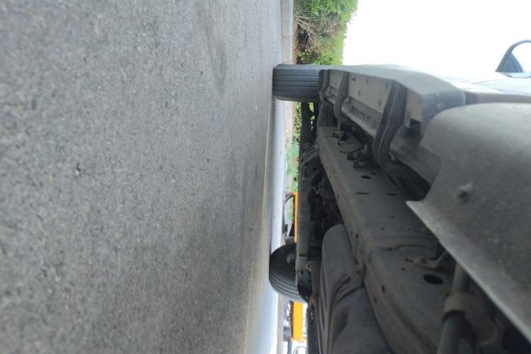 Used Great Wall Poer 2021 2.0T Commercial Version Manual Diesel Two-Wheel Drive Elite Long-Box GW4D20M Chassis Rear Left