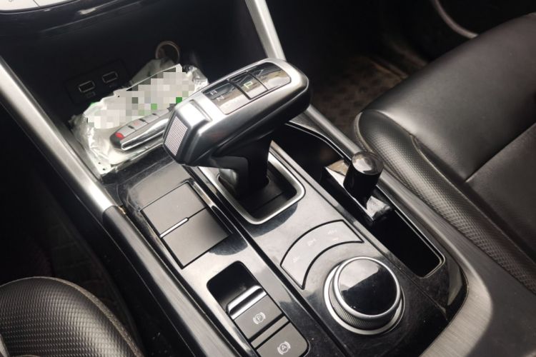 Used Great Wall Poer 2021 2.0T Commercial Version Automatic Diesel 4x4 Elite Long-Box GW4D20M Gear Lever