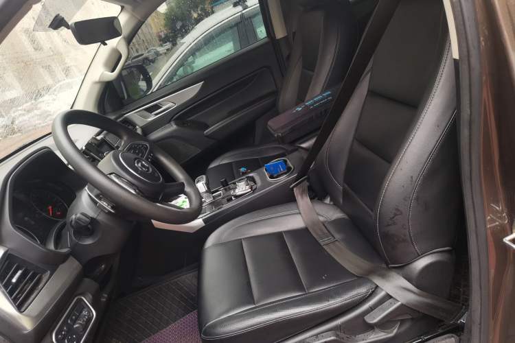 Used Great Wall Poer 2021 2.0T Commercial Version Automatic Diesel 4x4 Elite Long-Box GW4D20M Left Front Seat