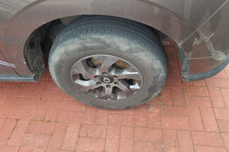 Used Great Wall Poer 2021 2.0T Commercial Version Automatic Diesel 4x4 Elite Long-Box GW4D20M Right Front Wheel Hub
