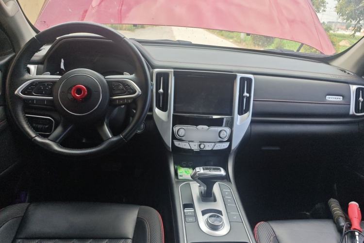 Used Great Wall Poer 2021 2.0T Off-Road Edition Automatic Gasoline 4x4 Mount Everest Version GW4C20B Center Console