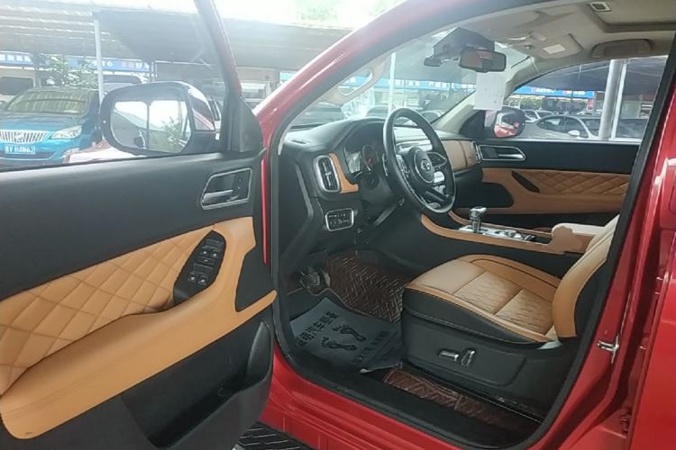 Used Great Wall Poer 2021 2.0T Global Version Automatic Diesel 4x4 Sporty Standard Cab GW4D20M Driver Seat