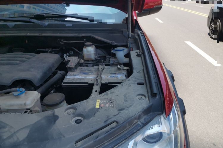 Used Great Wall Poer 2021 2.0T Commercial Version Manual Gasoline 4x4 Elite Standard Box GW4C20B Engine Bay Left