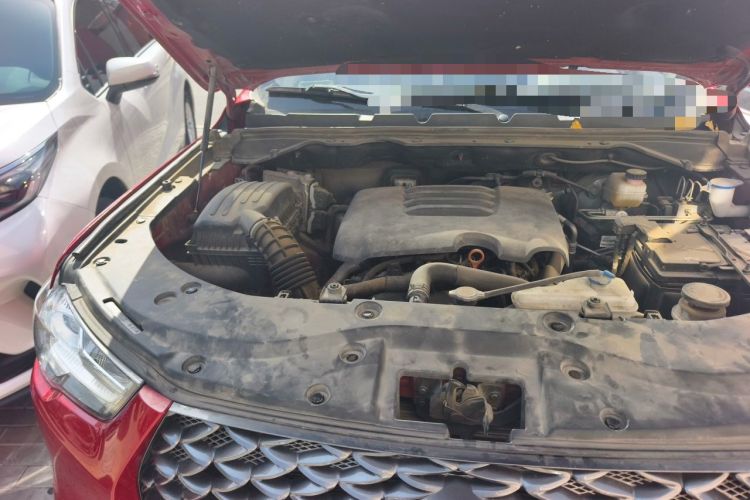 Used Great Wall Poer 2021 2.0T Commercial Version Automatic Gasoline 4x4 Elite Trim with Long Bed – GW4C20B Engine Bay Right