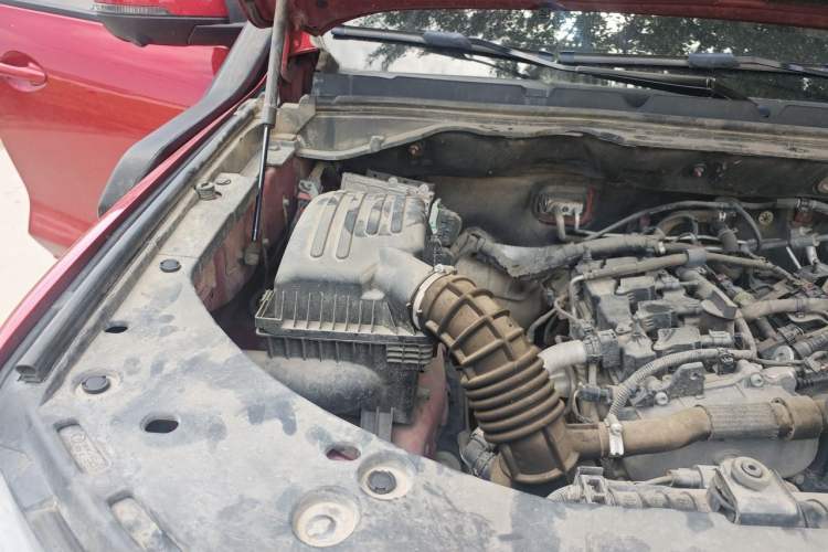 Used Great Wall Poer 2021 2.0T Off-Road Edition Automatic Gasoline 4x4 Mount Everest Version GW4C20B Engine Bay Right