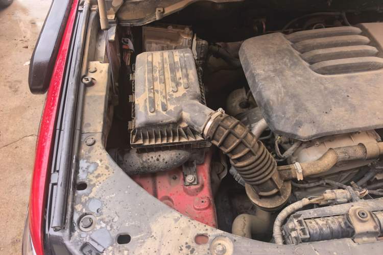 Used Great Wall Poer 2021 2.0T Off-Road Edition Automatic Gasoline 4x4 Mount Everest Version GW4C20B Engine Bay Right
