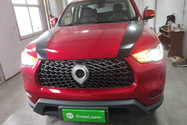 Used Great Wall Poer 2021 2.0T Commercial Version Manual Diesel Two-Wheel Drive Elite Standard Box GW4D20M Front