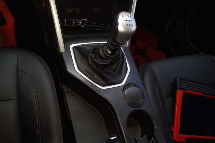 Used Great Wall Poer 2021 2.0T Commercial Version Manual Diesel Two-Wheel Drive Elite Long-Box GW4D20M Gear Lever