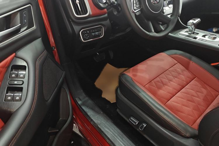Used Great Wall Poer 2021 2.0T Off-Road Version Automatic Diesel 4x4 Mount Everest Edition GW4D20M Interior 2