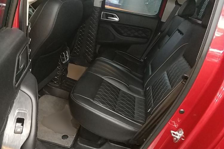 Used Great Wall Poer 2021 2.0T Global Version Automatic Diesel 4x4 Comfort Trim Standard Box GW4D20M Left Rear Seat