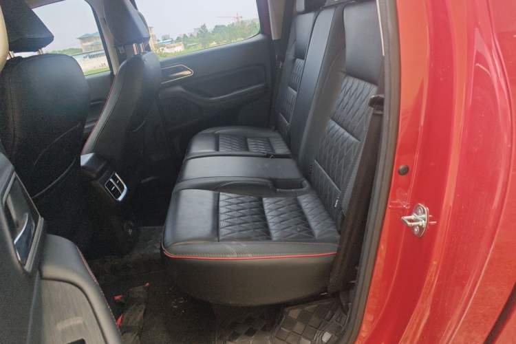 Used Great Wall Poer 2021 2.0T Off-Road Edition Automatic Gasoline 4x4 Mount Everest Version GW4C20B Left Rear Seat